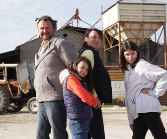 Replay Familles d'agriculteurs : au plus près de leurs vies - S1E3 - Course contre la montre