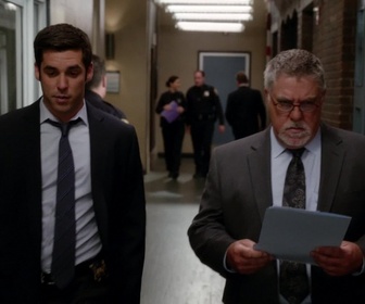 Replay Rizzoli & Isles: Autopsie d'un meurtre - S05 E10 - Renaitre De Ses Cendres