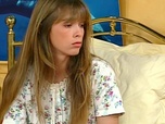 Replay Hélène et les garçons - S13 E03 - Le mauvais oeil