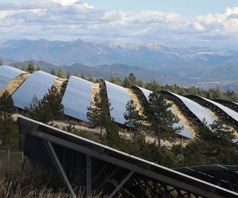 Replay Panneaux solaires : une énergie verte ? - ARTE Regards