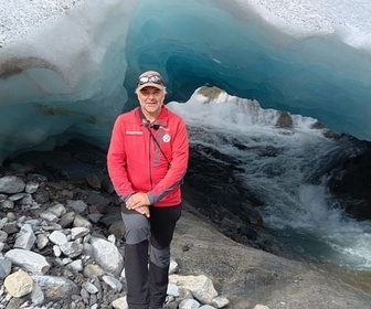 Replay Chasseurs de vestiges dans les glaciers - ARTE Regards