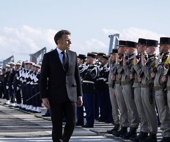 Replay ARTE Journal - Dissuasion nucléaire: Macron annonce un changement de cap