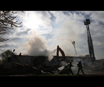 Replay Une discothèque près de Strasbourg ravagée par un incendie, 750 personnes évacuées