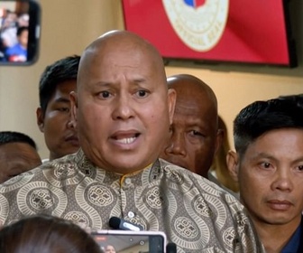 Replay ARTE Journal - Aux Philippines, un ancien chef de la police poursuivi par la CPI