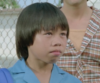 Replay Les Routes du paradis - S03 E04