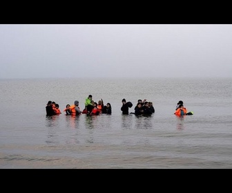 Replay Les corps de 2 migrants retrouvés dans la Manche au large de Calais