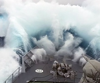 Replay Les vagues scélérates, un mystère de taille