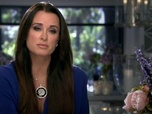 Replay Les real housewives de Beverly Hills - S2 E10 - A qui le tour ?