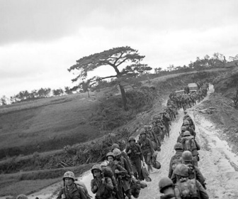 Replay Une guerre nécessaire - The War (1/14)