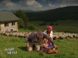 Replay Un gars, une fille - S5E43 - Dans le Vercors (3)