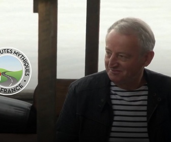 Replay Sur les routes mythiques de France - La Route Jacques-Coeur avec Yann Queffélec
