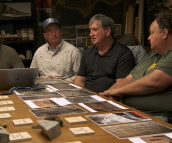 Replay Le mystère d'Oak Island : la course au trésor - S10E26 - Révélations dans le puits de la fortune