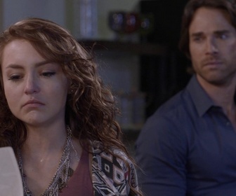 Replay Les trois visages d'Ana - S01 E102