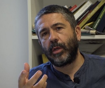 Replay ARTE Journal - Nello Trocchia, un journaliste sous protection policière