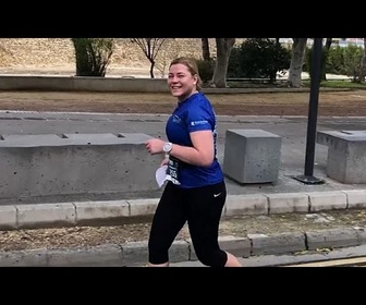 Replay En visite à Chypre, une vice-présidente de la Commission, Henna Virkunen, participe à un marathon