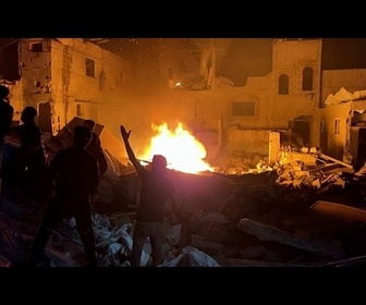 Replay Gaza : une frappe israélienne détruit des habitations dans le camp de Nuseirat