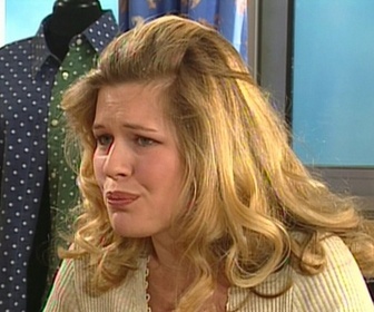 Replay Hélène et les garçons - S03 E05 - Une amie stupéfiante