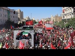 Replay À Mashhad, une marée humaine aux funérailles d'Ali Khamenei