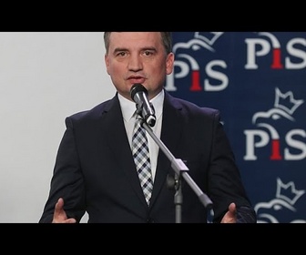 Replay L'ancien ministre de la Justice polonais accusé d'abus de pouvoir obtient l'asile en Hongrie