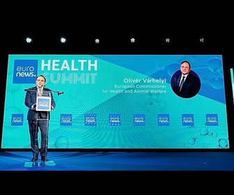 Replay Le modèle de soins de santé de l'UE ne peut pas être considéré comme acquis, estime Olivér...