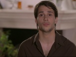 Replay Petits secrets entre voisins - S04 E31 - Pour un scoop
