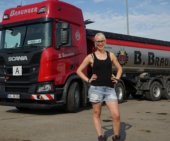 Replay Camions XXL : les reines du volant - S4E10 - Episode 5 - Partie 2