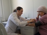 Replay Médecins de campagne en Russie - ARTE Regards