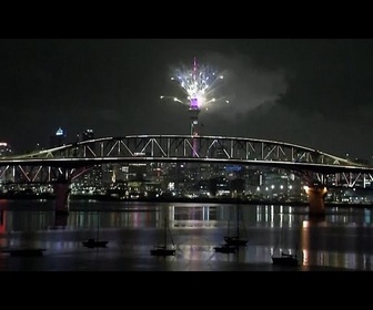 Replay La Nouvelle-Zélande accueille 2026 avec des feux d'artifice à la Sky Tower d'Auckland