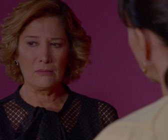 Replay Les trois visages d'Ana - S01 E75