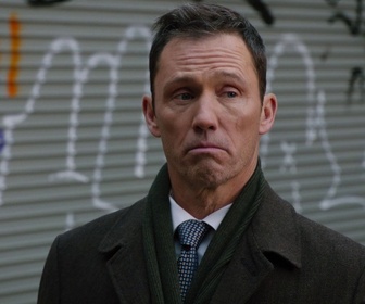 Replay New York Police Judiciaire - S22 E14 - Jalousie mortelle