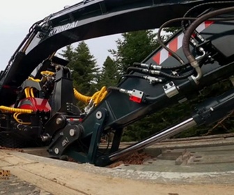 Replay Bûcheron, un métier à hauts risques - Bûcherons piégés