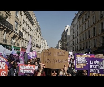 Replay À Paris et Madrid, des manifestations pour la Journée internationale des droits des femmes
