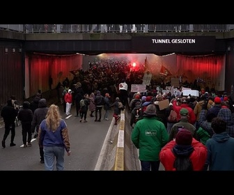 Replay En Belgique, manifestation nationale contre le virage à droite du nouvel exécutif