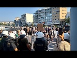 Replay Des touristes israéliens accueillis par des huées dans le port grec de Vólos