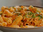 Replay Petits Plats en équilibre - Rigatoni al tonno