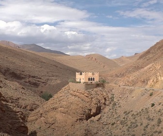 Replay Au départ de Marrakech : entre mer et montagnes - Émission du lundi 2 décembre 2024