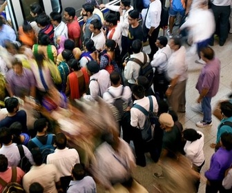 Replay ARTE Journal - Inde : les villes sombrent sous la pression démographique