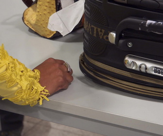 Replay Au cœur des douanes - S3E2 - Episode 2