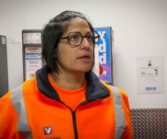 Replay Les routiers : profession chauffeur poids lourd - Andréa et Vincent