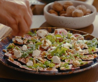 Replay Petits Plats en équilibre - Carpaccio de figues, ricotta et noix fraîches