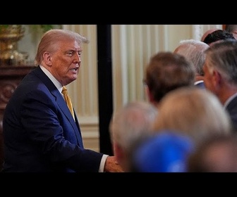 Replay Trump annonce un accord commercial avec le Japon avec des droits de douane à 15 %