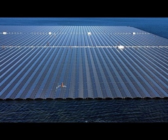Replay Un puissant amortisseur : le solaire fait économiser 37,4 milliards d'euros à l'UE