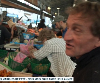 Replay Un jour, un doc - Les marchés de l'été : deux mois pour faire leur année (1/2)