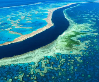 Replay L'Australie vue du ciel - La Grande Barrière de corail