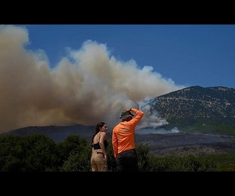 Replay Canicule en Europe du Sud: alertes toxiques en Espagne, réacteurs à l'arrêt en France