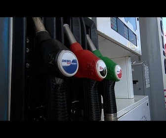 Replay Grèce : le Premier ministre annonce le plafonnement des marges sur les prix des carburants