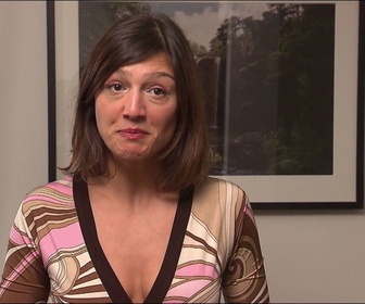 Replay Au nom de la vérité - Amour et arnaque