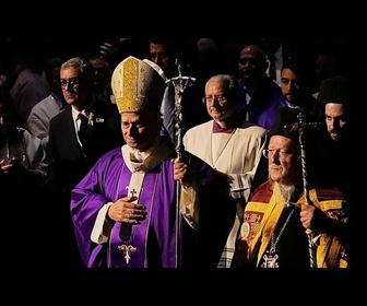 Replay Le pape Léon XIV célèbre une messe à la Volkswagen Arena en Turquie