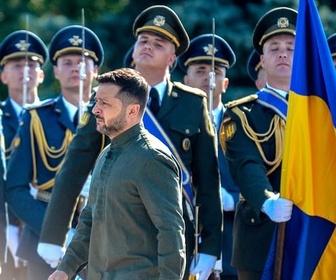 Replay 28 minutes - Guerre en Ukraine : l'Europe est-elle prête à en découdre avec la Russie ?