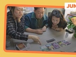 Replay Emplois fictifs pour les jeunes Chinois au chômage - ARTE Journal Junior de vendredi